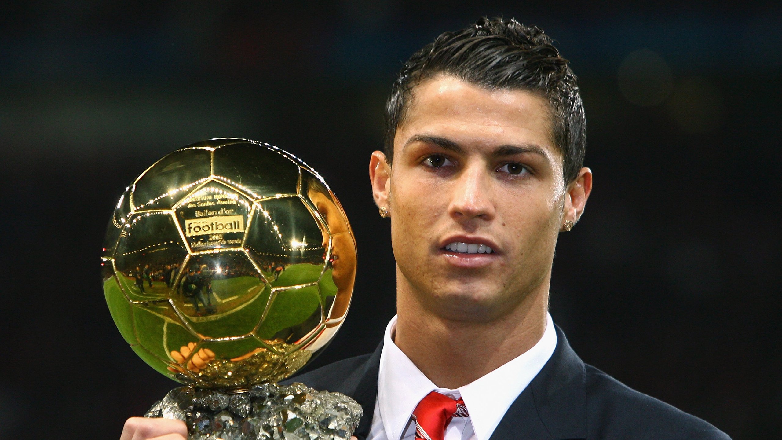 节约能源：未来足球场的智能节能设计，设计足球场如何节约城市空间